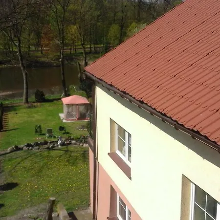 Cztery Pory Roku Apartment Uniejow Exterior photo