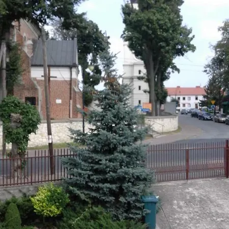 Cztery Pory Roku Apartment Uniejow Exterior photo