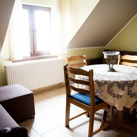 Cztery Pory Roku Apartment Uniejow Exterior photo